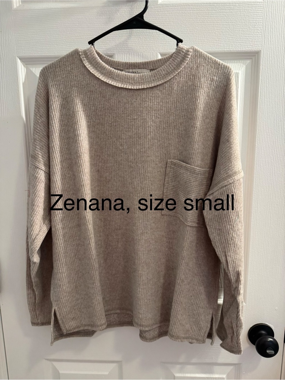 Zenana Cozy Ribbed Long Sleeve Top in ASH MOCHA. NWOT, size: small